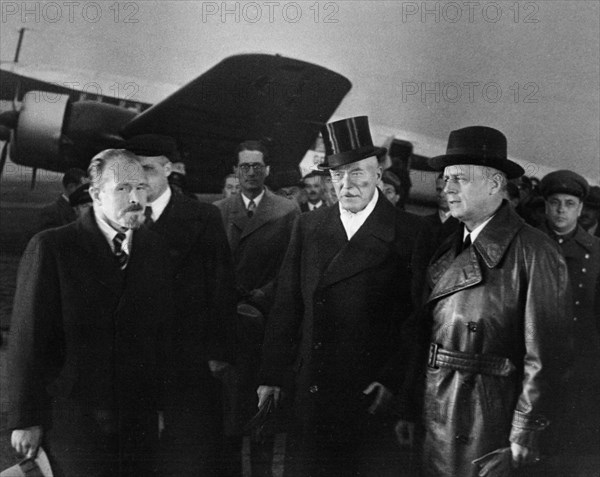 Treaty of non-aggression between germany and the union of soviet socialist republics, german minister for foreign affairs, joachim von ribbentrop (right), arrives at the central airport in moscow on september 27, 1939, next to him are ambassador herr von der schulenburg and chief of protocol of the people's commissariat for foreign affairs of the ussr, v, barkov (far left).