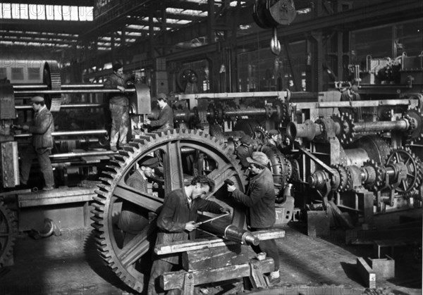 Assembly line of machine tool plant (factory) 'ivo lola ribar' at zeljeznik, near belgrade, serbia, yugoslavia, mid 1960s.