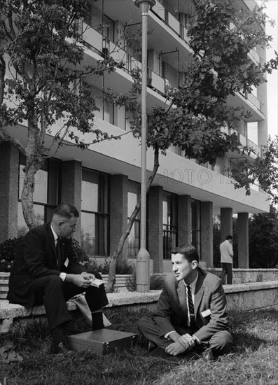 13th international congress of the international astronautical federation took place september 23rd - 29th, 1962 in the bulgarian resort on the black sea 'golden sands' near the town of varna, the american delegate s, fr, singer of the us weather bureau in washington being interviewed by journalist, vladimir alexeyev,  in front of a hotel on the 'golden sands'.