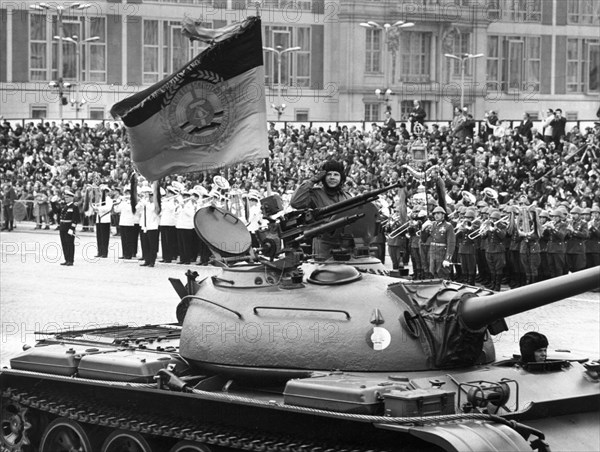 May day 1967, a regiment with t-54 tanks on marx-engels square in front of the gdr state council building during a military parade of the national people's army, berlin, may 1, 1967.