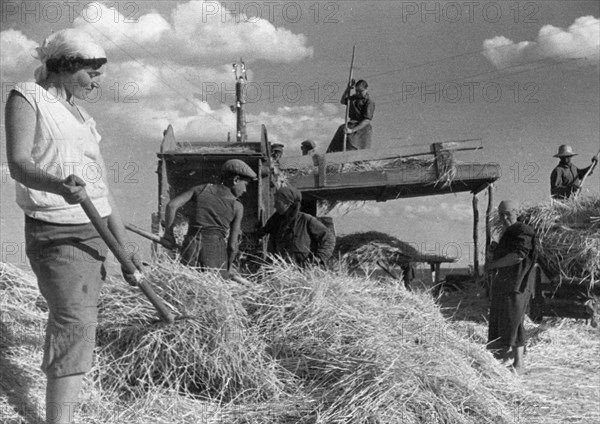 A jewish kolkhoz in stalindorf - national jewish district, ukraine, ussr, harvest time.