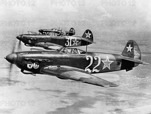 World war 2, soviet yak-9 interceptors.