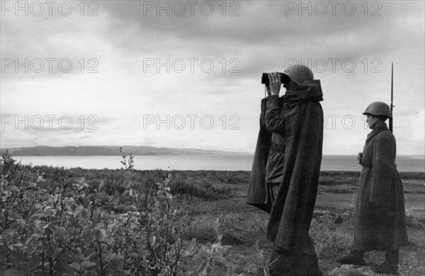 World war 2, a patrol on the coast at petsamo, october 1942.