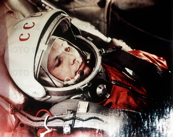 Soviet cosmonaut yuri gagarin, first man in space, in the capsule of vostok 1, april 12, 1961.