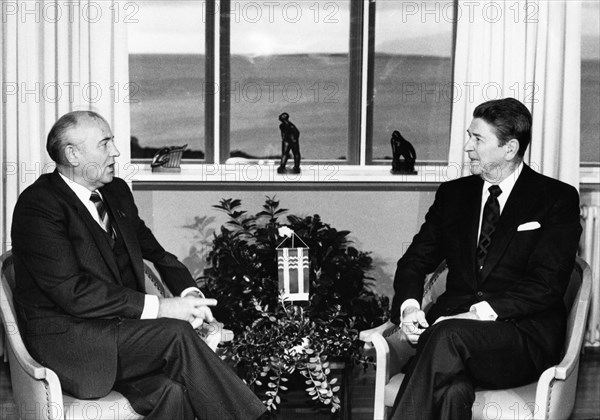 General secretary of the cpsu central committee mikhail gorbachev and president ronald reagan of the usa during their summit meeting in reykjavik, iceland on october 11, 1986.