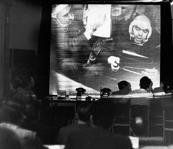 Soyuz-9, ground control communicating with the cosmonauts of soyuz 9, 1970.