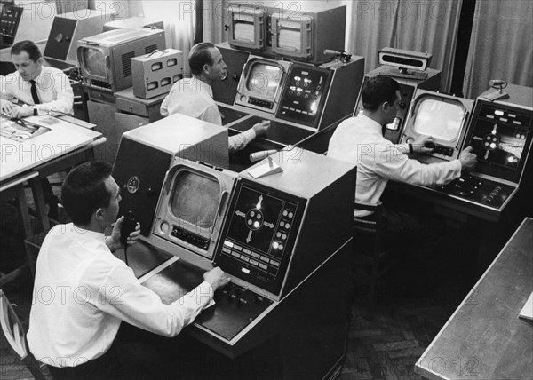 Luna 17 mission, remote-control of lunokhod 1 moon rover at the distant communications center, ussr, 1970.