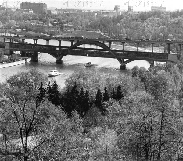 Moscow, ussr, may 1972, view of the moskva river and metro bridge from lenin hills.