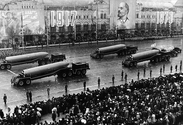 Sawfly submarine-launched ballistic missiles on parade, red square, moscow, ussr, november 7th 1973, military parade commemorating great october revolution.