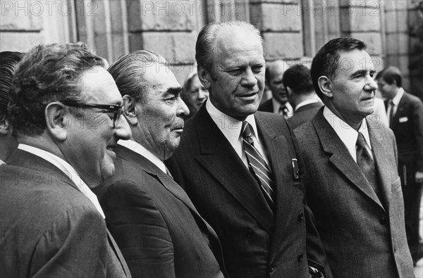 Leonid brezhnev, general secretary of cpsu central committee meeting with u,s, president gerald ford on august 2, 1975, hensinki, finland, far left: henry kissinger, u,s, secretary of state, far right: a,a, gromyko, ussr foreign minister.