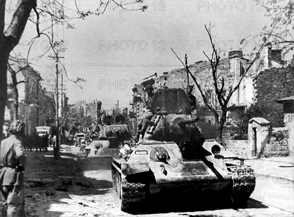 Soviet t-34 tanks in liberated sebastopol, the crimea, 1944.