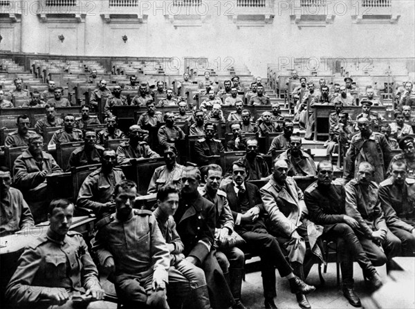 World war one, the conference of soldiers' representatives in the tavrichesky palace, petrograd, may 1917, revolution.