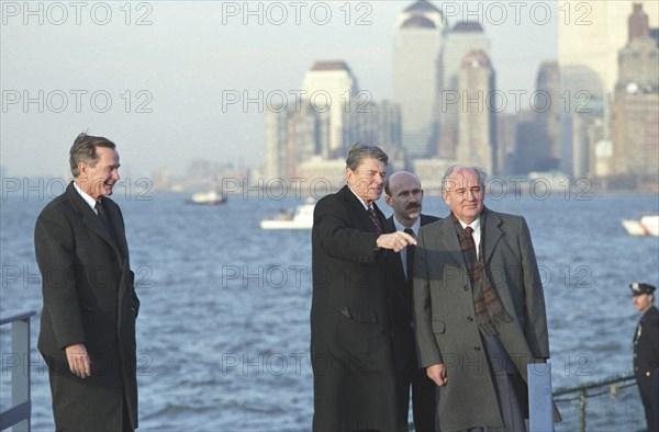 Mikhail gorbachev with ronald reagan and george bush in new york city during his visit to the usa in 1987.