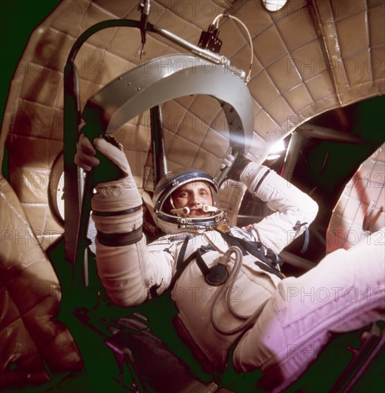 Soyuz 21, boris volynov training in the centrifuge, 1976.