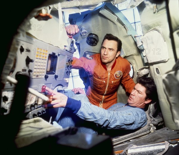 Salyut 6, soyuz 35 crew leonid popov and valery ryumin, 1980.