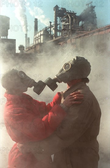 January 26, 1998, serious problems are facing almost fifty per cent of the russians due to heightened pollution of the air and low quality potable water, pollution of water reservoirs, soil, sea and ocean areas, the number of accidents, which harm the environment and human health, is still growing in russian industry, the most unfavorable situation is observed in arkhangelsk, lipetsk, moscow, norilsk, bratsk and yekaterinburg, ops: breath or not to breath?.