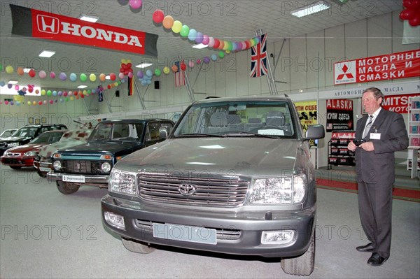 Japanese cars for sale at summit motors car dealership in vladivostok, russia, may 1999.