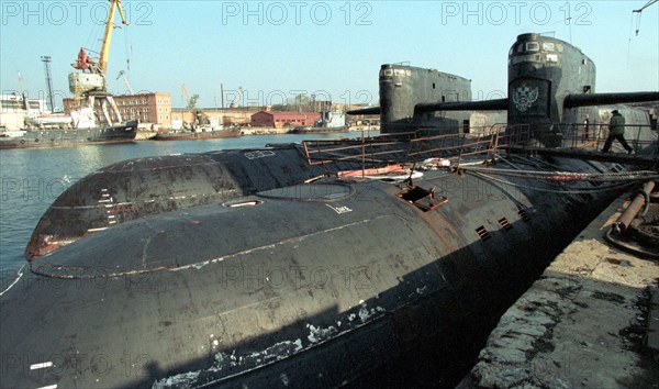 Maritime territory,russia, october 21, 1999, four russian strategic missile nuclear-powered submarines no longer in use by the pacific fleet pictured mooring at the 'zvezda' far-eastern shipbuilding works for cutting and utilization which is financed by the u,s, side in accordance with the u,s,- russia agreement on the startegic arms reduction.