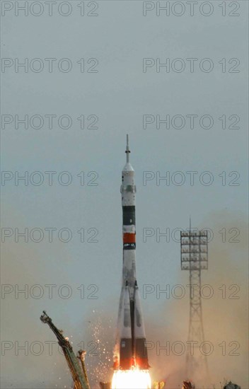 Baikonur, kazakhstan, april 26, 2003, soyuz tma-2 spacecraft with a crew of the russian-u,s, seventh mission of the international space station, blasts off from the cosmodrome baikonur to the iss, saturday.