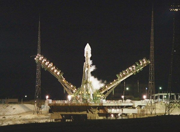 Russia`s soyuz-fg carrier rocket crrying esa's mars express probe on the launching pad, baikonur cosmodrome, kazakhstan, june 3, 2003, european space station mars-express, launched by the russian carrier rocket soyuz-fg started heading towards the mars ,on monday, june 2 2003.