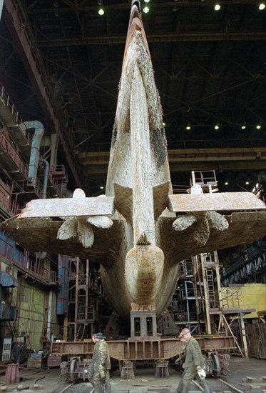 The legendary k-19 submarine is to be scrapped, it was taken to the 'nerpa' plant where its scrapping will be paid for by the usa, august 8 2003, the ship suffered the first reactor accident in the history of our navy.