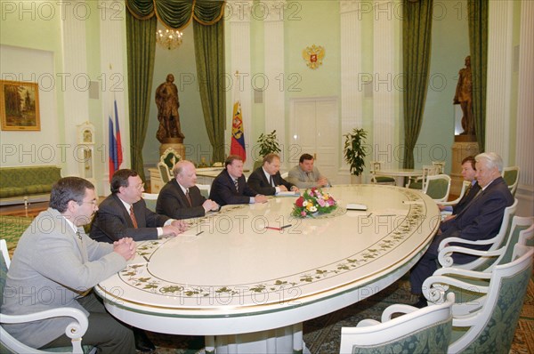 Moscow, russia, september 15, 1997, president of russia boris yeltsin meets with leading industrialists and bankers in the kremlin, mikhail khodorkovsky, vladimir gusinsky, alexander smolensky, vladimir potanin, vladimir vinogradov, mikhail fridman and head of the services of the russian president valentin yumashev are pictured at the meeting.