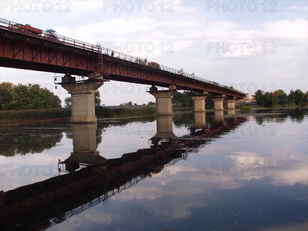 Russia, voronezh region, october 15, the restored bridge across the voronezh river located at the 500th kilometre of the 'don'' federal highway, october 14, 2004.