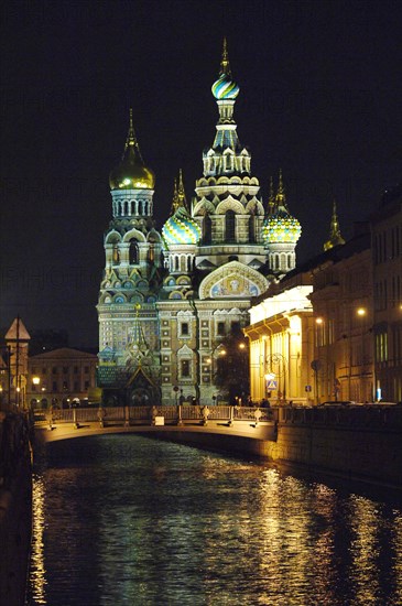 St,petersburg, russia, december 01, 2005, the church of our savior on the spilled blood (the savior on the spilled blood cathedral) has the new architectural lighting designed by italian piero castiglioni.