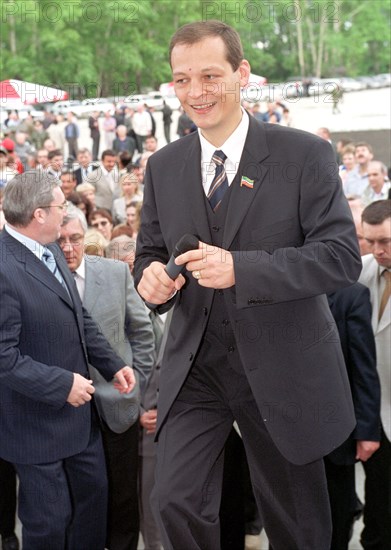 Novosibirsk, russia, june 10, director general of the 'krasny vostok' beer company airat khairulin (c) pictured during the ceremony of opening the siberian brewery - a subsidiary enterprise of the 'krasny vostok' (red east) beer company , it is the largest brewery in the transural district with an annual output of 30 million decalitre of beer.