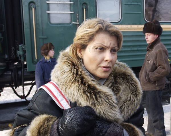 Inna khodorkovskaya, wife of former yukos ceo mikhail khodorkovsky arrives at chita railway terminal on her way to the city airport after visiting husband in krasnokamensk where he serves his term in penal colony yag 14/10, march 4, 2006.