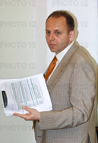 Moscow, russia, june 19, 2006, dmitri pumpyansky, director general of the tmk, russiai´s leading pipeline manufacturer, is pictured prior to his speech at the 10th annual renaissance capital investor conference.