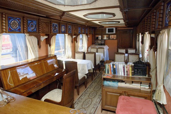 Moscow, russia, june 4, 2007, inside the bar car of the golden eagle express, the new $25 million fully en-suite private train has been launched by long-distance luxury train operator gw travel limited to serve the world's longest railway line between moscow and vladivostok.