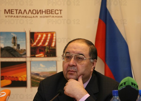 Moscow, russia, february27, 2008, russian billionaire alisher usmanov who who controlls metalloinvest industrial holding company, attends a press conference to announce metalloinvest's new sponsorship deal with dynamo f,c.