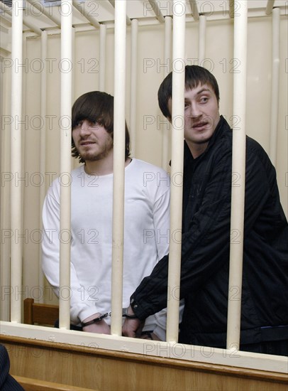 Dzhabrail makhmudov and ibragim makhmudov (l-r), accused of murdering anna politkovskaya, novaya gazeta columnist, appear at the hearing of moscow district military court, moscow, russia, december 2, 2008.