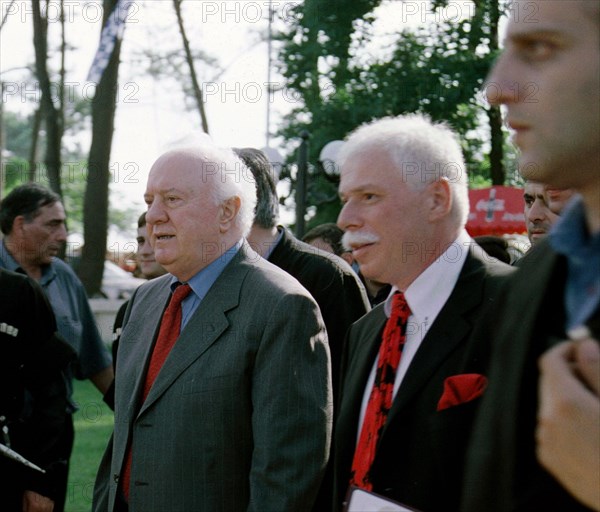 Georgia, august 21, 2003, georgian president eduard shevardnadze (l) and well-known businessman badri patarkatsishvili (r) signed documents on the beginning of construction a health resort 'imedis kalaki '(town of hope) located between the cities of poti and batumi , the construction will be financed by patarkatsishvili.