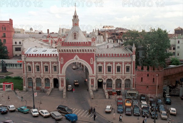 The tower of kitai gorod with a portion of medieval walls (built 1535 - 1538) in central moscow, russia, ancient kitai gorod was a thriving trade district.