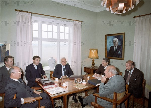 General secretary of the cpsu central committee mikhail gorbachev and president ronald reagan of the usa during their summit meeting in reykjavik, iceland on october 11, 1986.