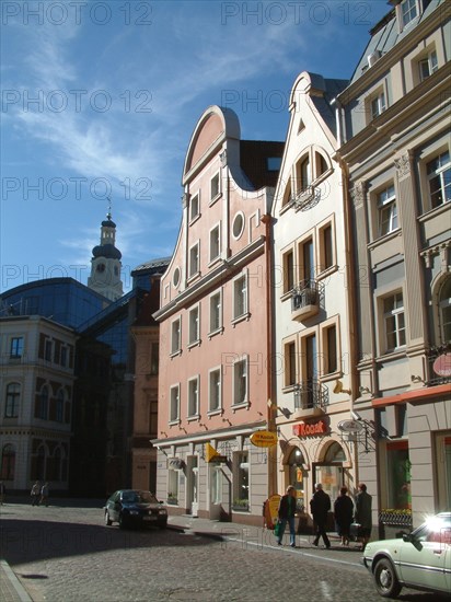 Ekaba barracks on tornya street, old riga, latvia 9/03.