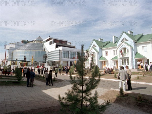 Elista, the chess city, 9/98, a special village built to house the participants of the 33rd world chess olympiad opened in the city of elista, the capital of kalmykiya (a republic in the south of russia), 110 men and 74 women teams from the whole the world started the tournament on tuesday,the sport games will go on there for two weeks .