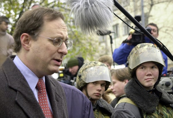 Moscow,russia, october 25, us amabssador to russia alexander vershbow (l) pictured near in the building of the palace of culture of the ball-bearing plant where terrorists have taken hostage about 700 people.