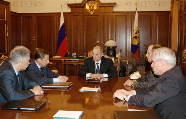 Moscow, russia,10/26/02, chechen hostage crisis: participants in today's conference (l-r) interior minister boris gryzlov, defence minister sergei ivanov, president vladimir putin, director of the federal security service nikolai patrushev and russia's foreign intelligence service (svr) director sergei lebedev in the kremlin today.