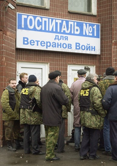 Moscow, russia,10/26/02: chechen hostage crisis: near the entrance of the hospital for war veterans, there are still many servicemen around public buildings in the vicinity of the theatre centre where only this morning hostages were held.
