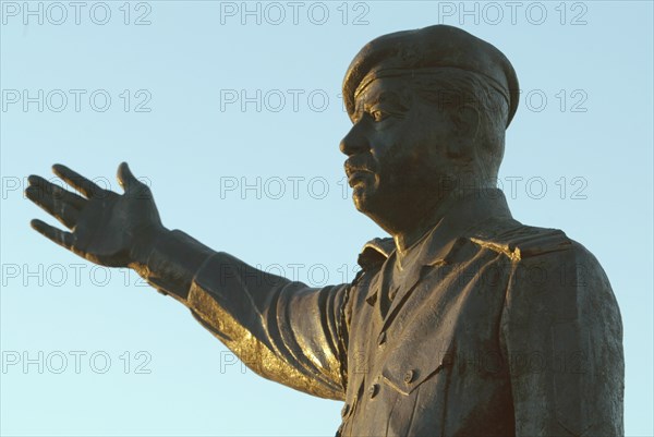 Baghdad, iraq 2/03: statue of iraqi president saddam hussein in city center.