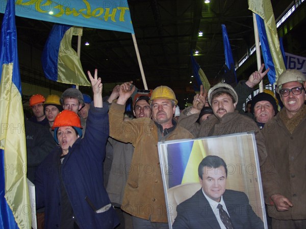 Ukraine election crisis 2004, a meeting in support of viktor yanukovich held at the donetsk metallurgical works, donetsk, ukraine, november 24 2004.