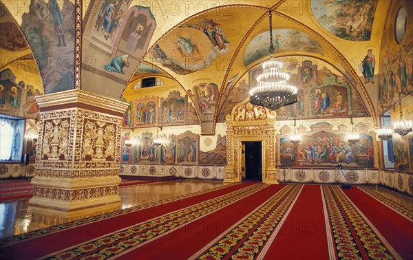 Moscow kremlin interior: the hall of facets, built in 1487 - 91, architects: marco ruffo and pistro solari, 2000.