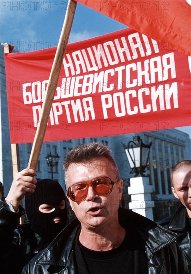 Eduard limonov, leader of the national bolshevik party, protesting the peace agreement with chechen seperatists, october 1996, moscow.