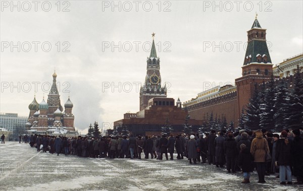 People standing in line to visit lenin's tomb in red square on the 71st anniversary of his death, moscow, january 21, 1998.