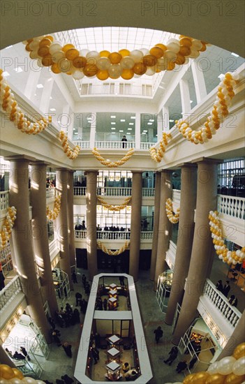 Inside the frunzensky shopping mall, rebuilt after a fire in 1988, st, petersburg, russia, 1998.