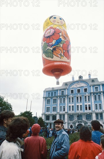 During a balloon festival celebrating the 287th anniversary of leningrad, ussr, 1990.