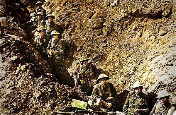 WWI Western front 1916 Camouflage in the trench Battle of Flers Courcelette